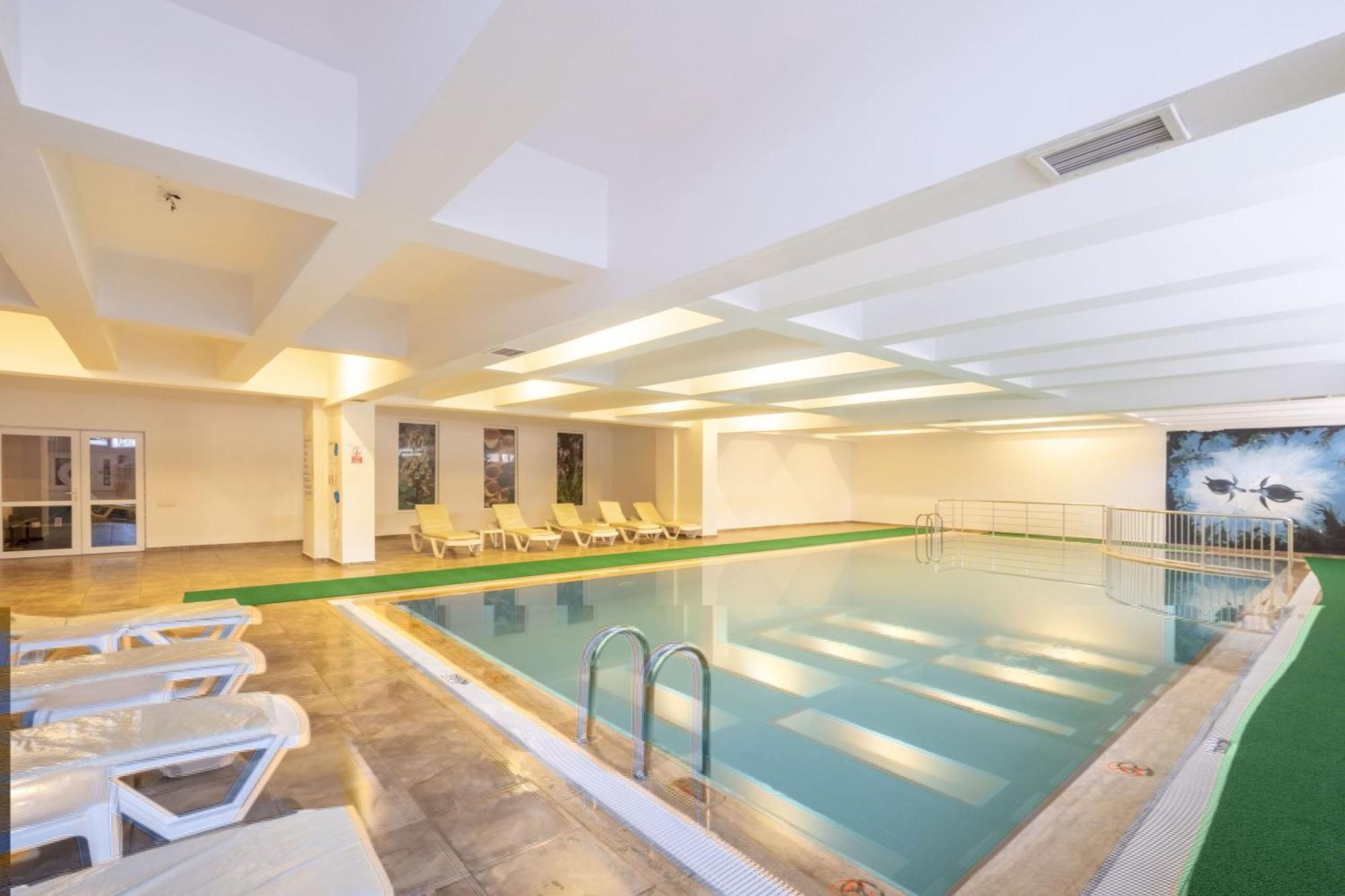 Viking Garden Hotel 凯梅尔 外观 照片
