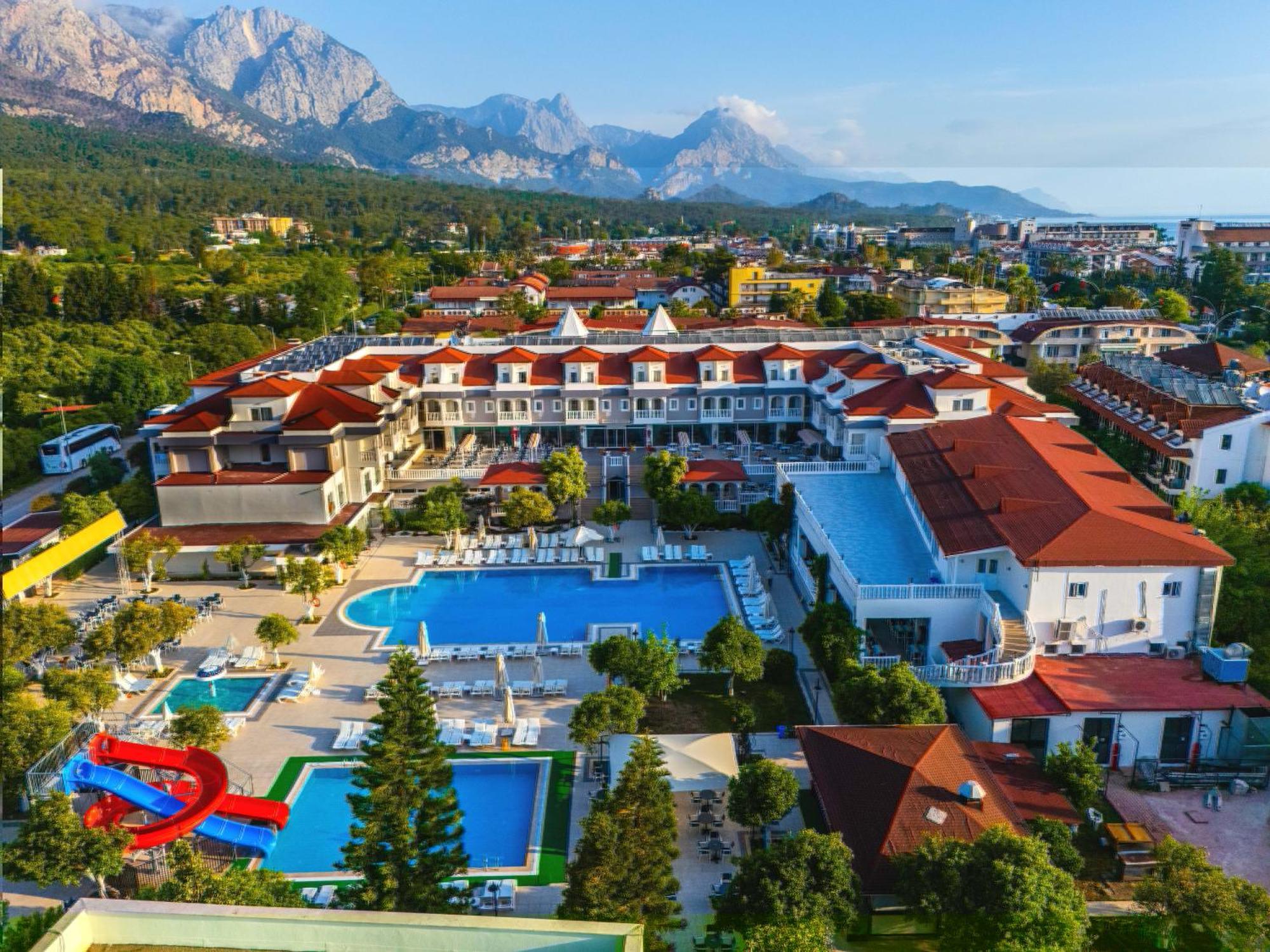 Viking Garden Hotel 凯梅尔 外观 照片